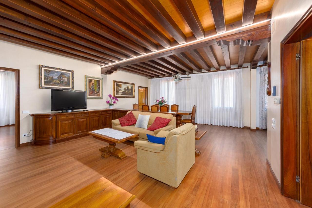 Appartement Giulia House à Venise Extérieur photo